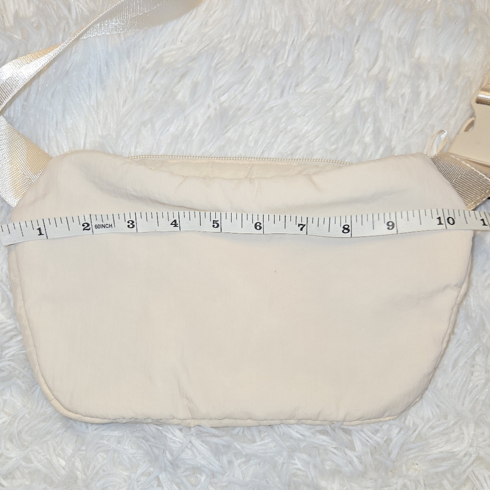 Calia By Carrie Underwood Textured Waist Pack - Picture 3 of 8
